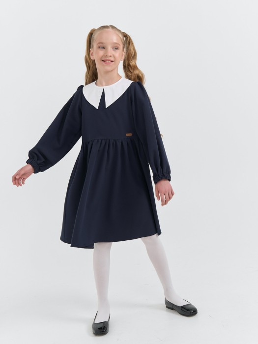 Товар белого цвета с внутренней стороны