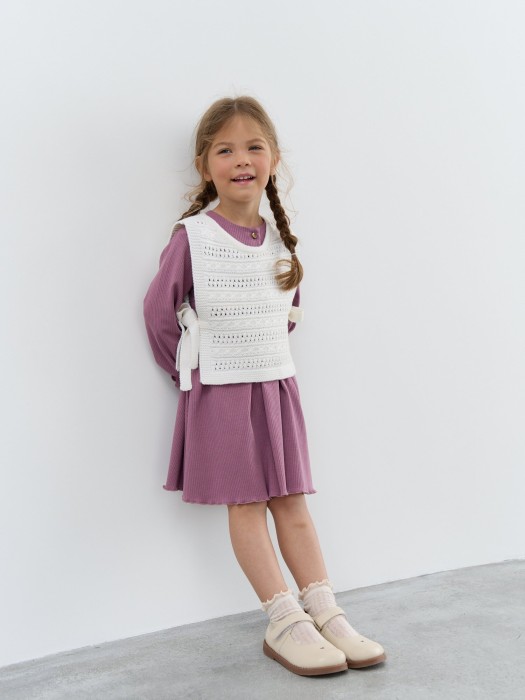 жилет ажурный "молоко" из проверенных материалов спереди