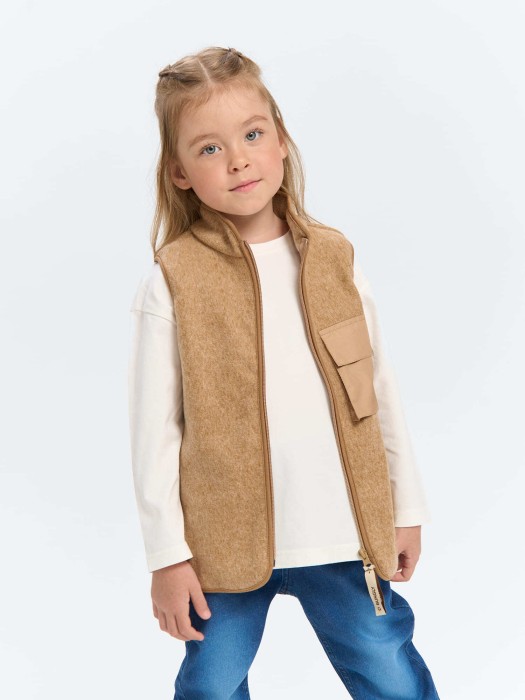 жилет флисовый "бежевый меланж" по цене 1799 руб вид справа