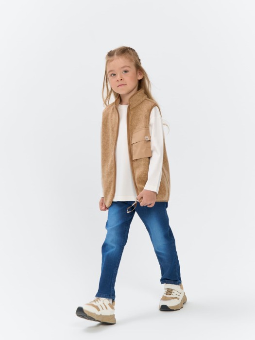 жилет флисовый "бежевый меланж" из флиса спереди