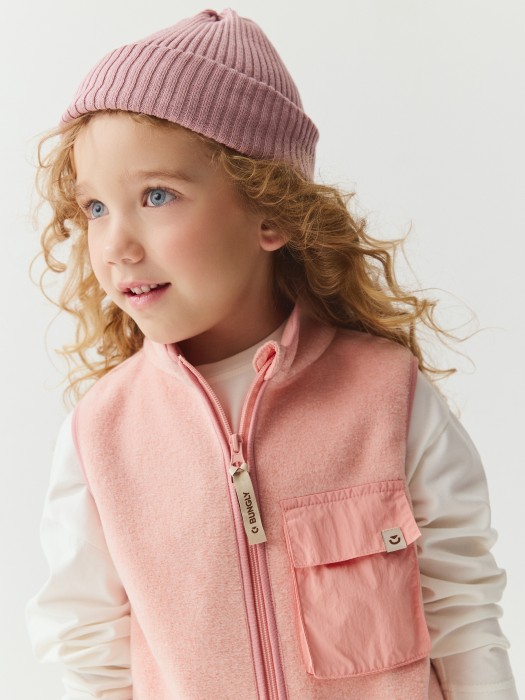 жилет флисовый "розовый меланж" от бренда bungly вид слева