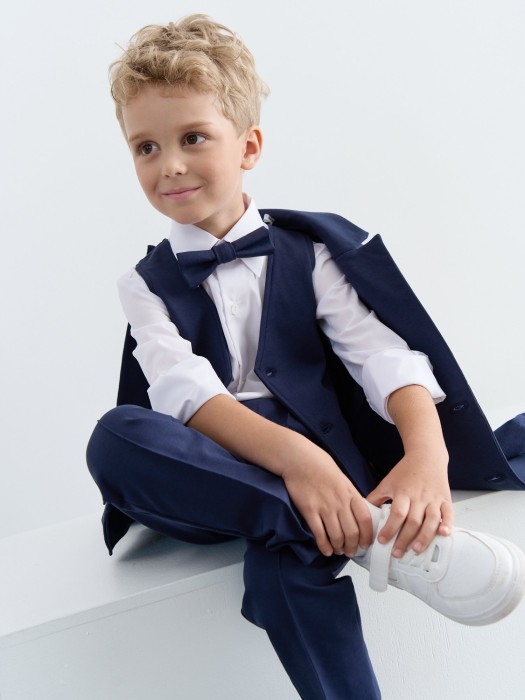 жилет "индиго" по цене 2199 руб вид справа