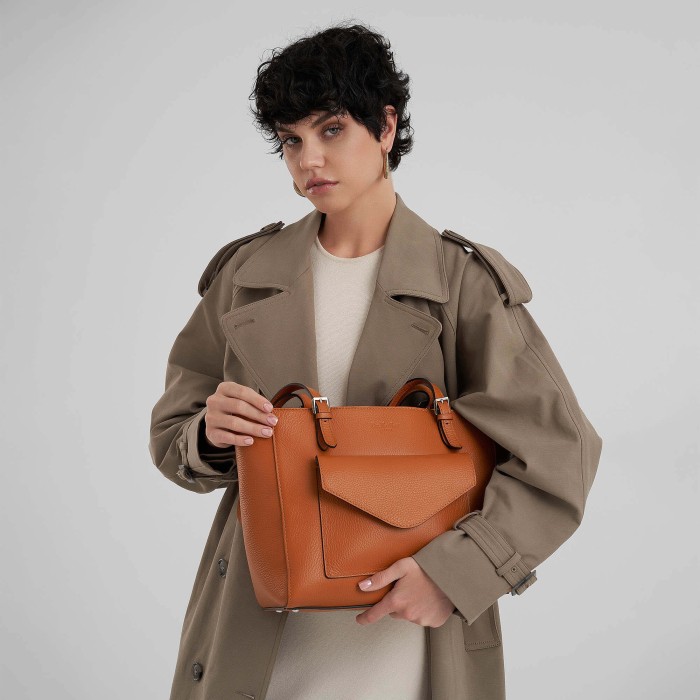 30197s-58 сумка женская от бренда dr.koffer вид слева