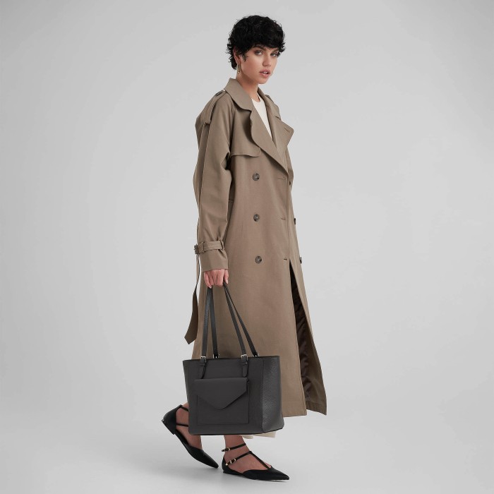 30197s-77 сумка женская от бренда dr.koffer вид слева