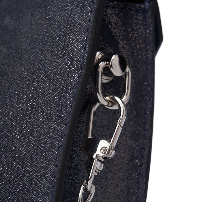 30478v-60_27 сумка женская от бренда dr.koffer вид слева