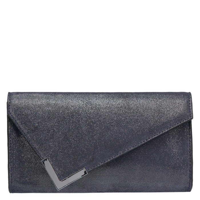 Товар синего цвета с внутренней стороны