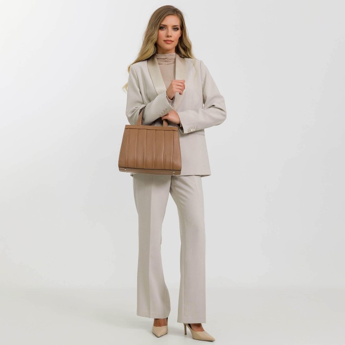 30763s-06 сумка женская по цене 23500 руб вид справа