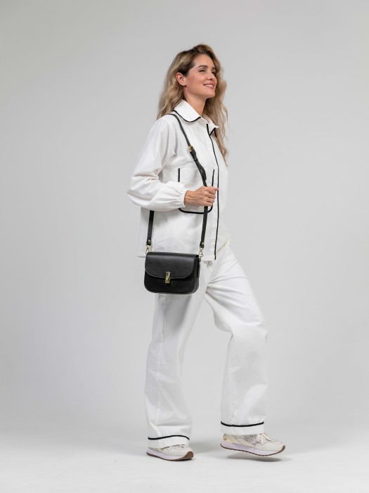 31025s-09 сумка женская для взрослого возраста с изнаночной стороны