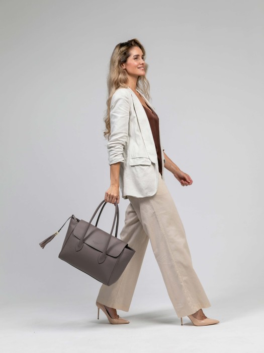 31051s-63 сумка женская для взрослого возраста с изнаночной стороны