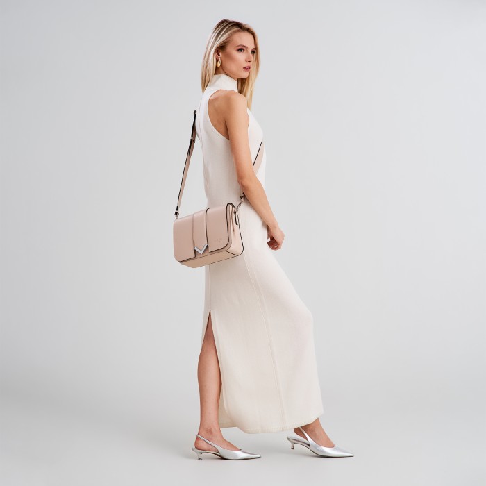 50469s-61 сумка женская от бренда dr.koffer вид слева