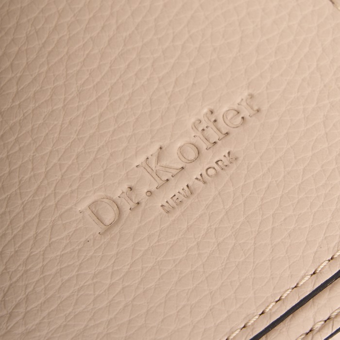 Продукция для женщин фото