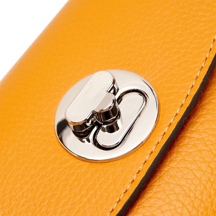 Продукция для женщин фото