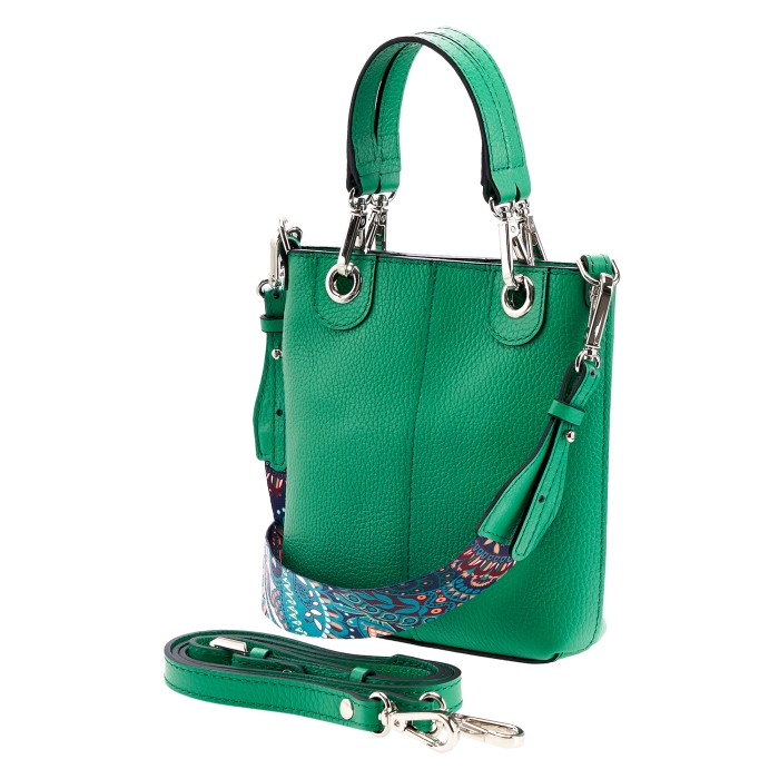 Товар с артикулом 50733S-65 вид сзади