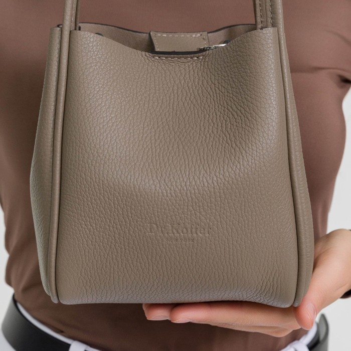 50830s-72 сумка женская для взрослого возраста с изнаночной стороны