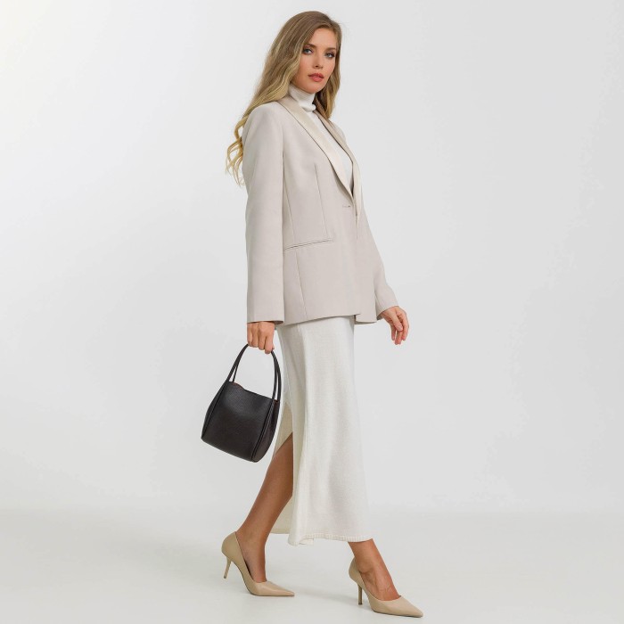 50830s-75 сумка женская для взрослого возраста с изнаночной стороны