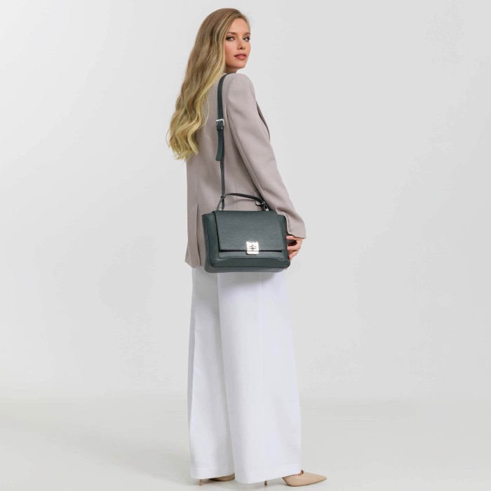 Товар с артикулом 50856S-65 вид сзади