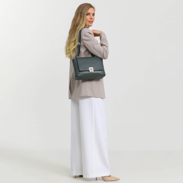 50856s-65 сумка женская по цене 23700 руб вид справа