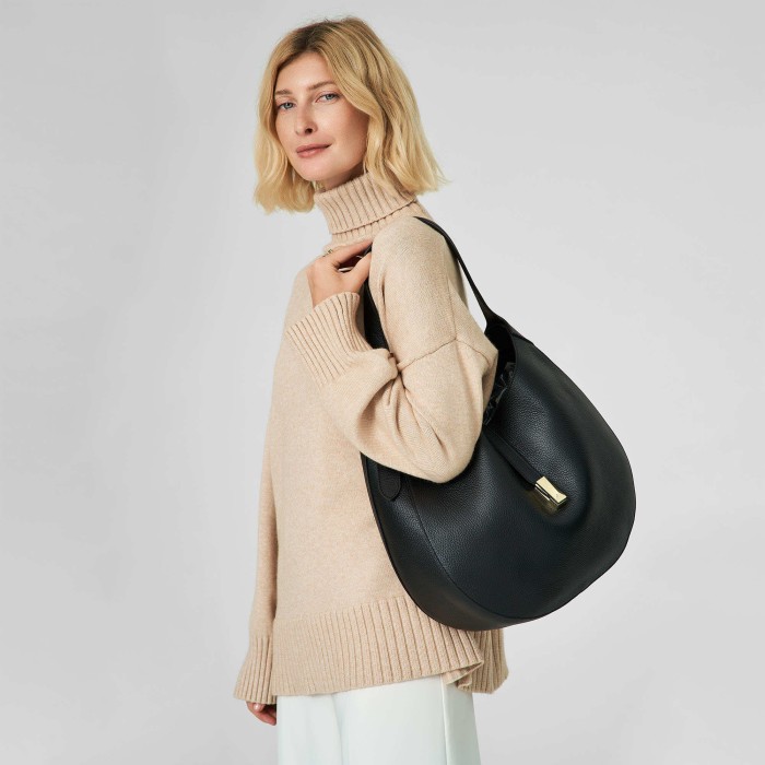 Продукция для женщин фото