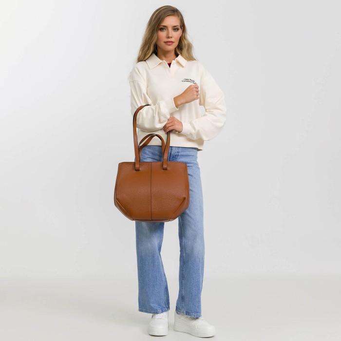 Продукция для женщин фото