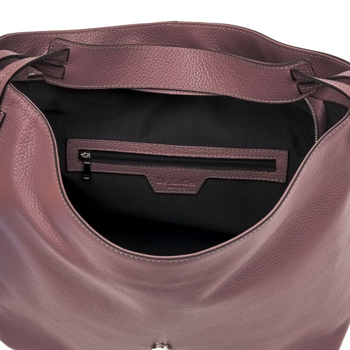 Товар фиолетового цвета с внутренней стороны