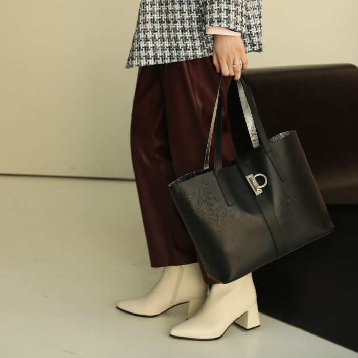 5999s-04_27 сумка женская от бренда dr.koffer вид слева