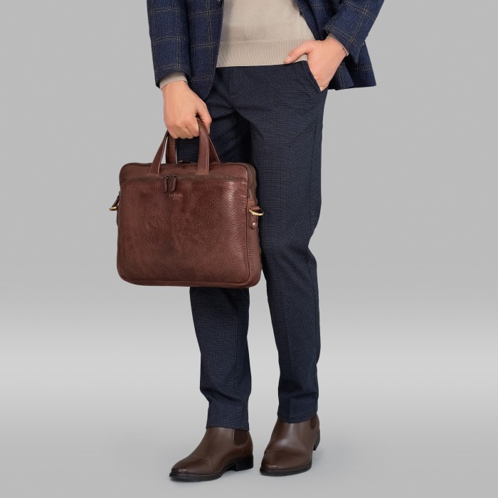 6675-248-09 сумка для документов от бренда dr.koffer вид слева