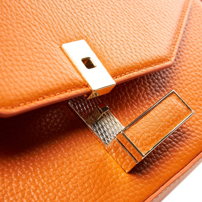 7002br-58 сумка женская по цене 20900 руб вид справа