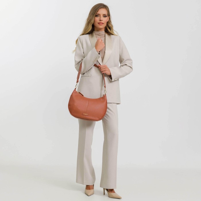 7031br-58 сумка женская от бренда dr.koffer вид слева