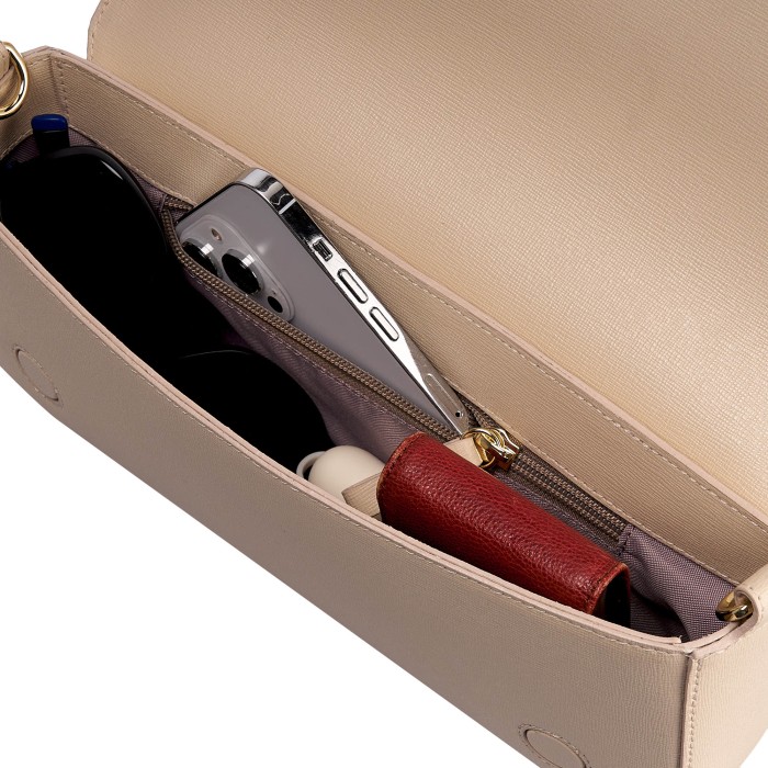 7034sf-21 сумка женская по цене 26900 руб вид справа