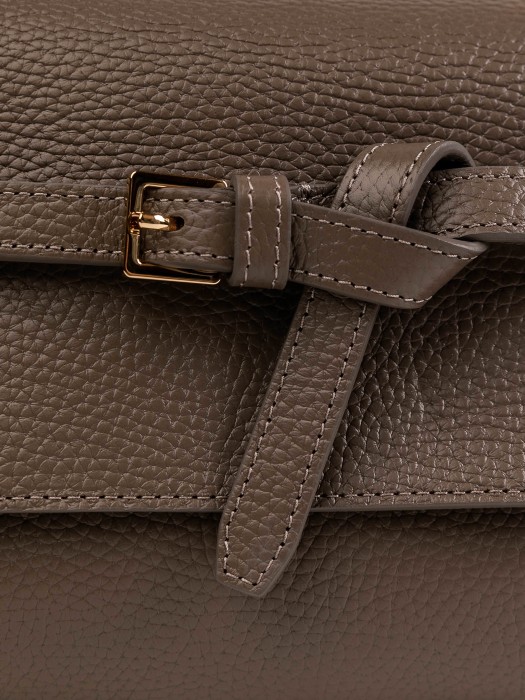 Товар с артикулом 7037BR-91 вид сзади