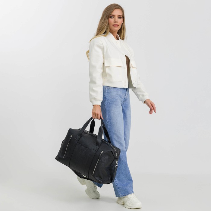 8010b-04 сумка дорожная по цене 35000 руб вид справа