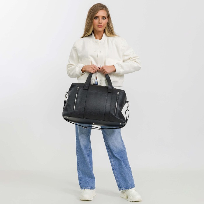 8010s-04 сумка дорожная от бренда dr.koffer вид слева