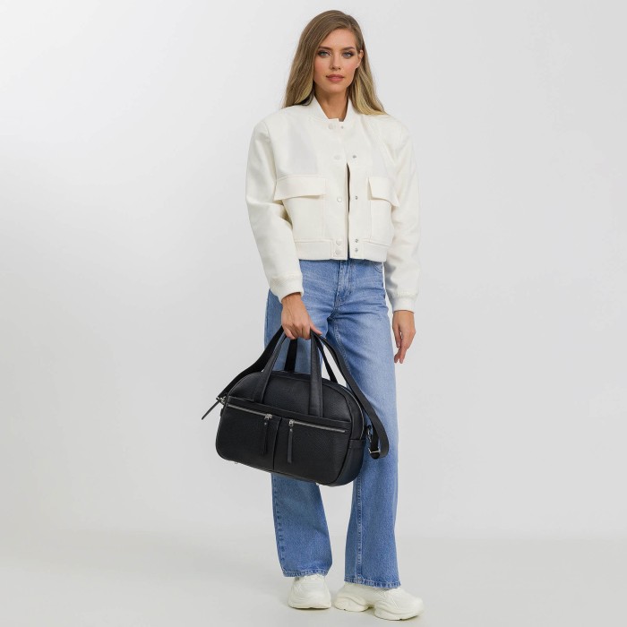 8023b-04 сумка дорожная от бренда dr.koffer вид слева