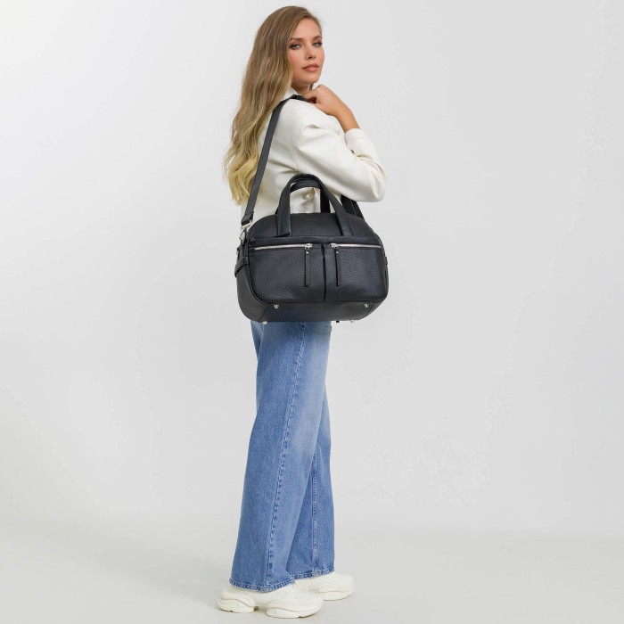 8023b-04 сумка дорожная делового стиля с лицевой стороны