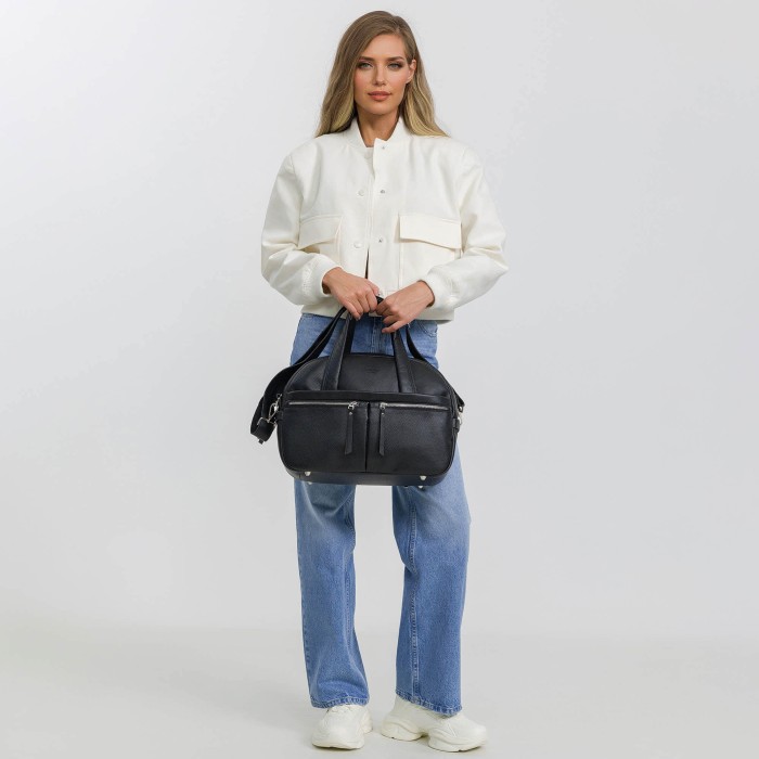 8023sl-04 сумка дорожная от бренда dr.koffer вид слева