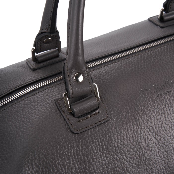 8025s-77 сумка дорожная от бренда dr.koffer вид слева