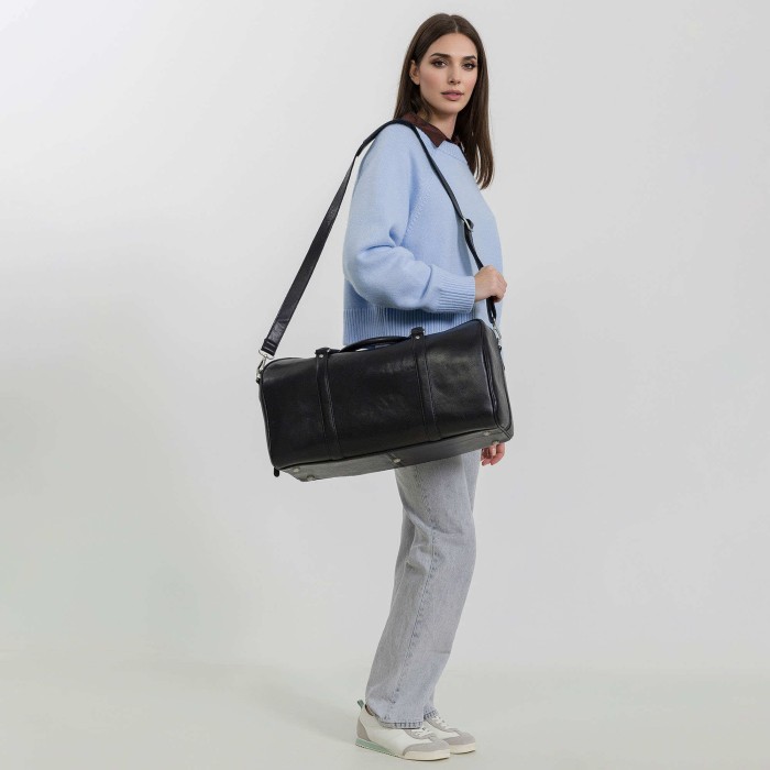 b231970-245-04 сумка дорожная по цене 46500 руб вид справа