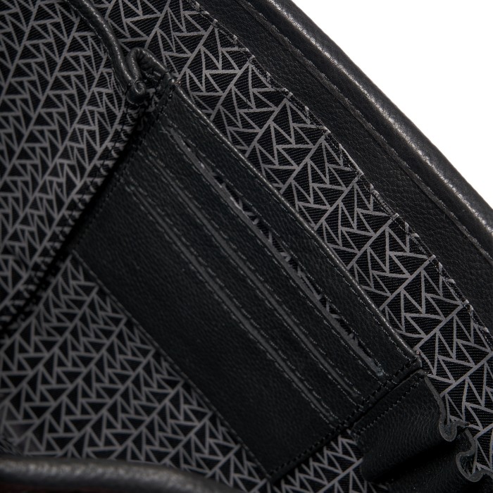 b393172-260-04 портфель от бренда dr.koffer вид слева