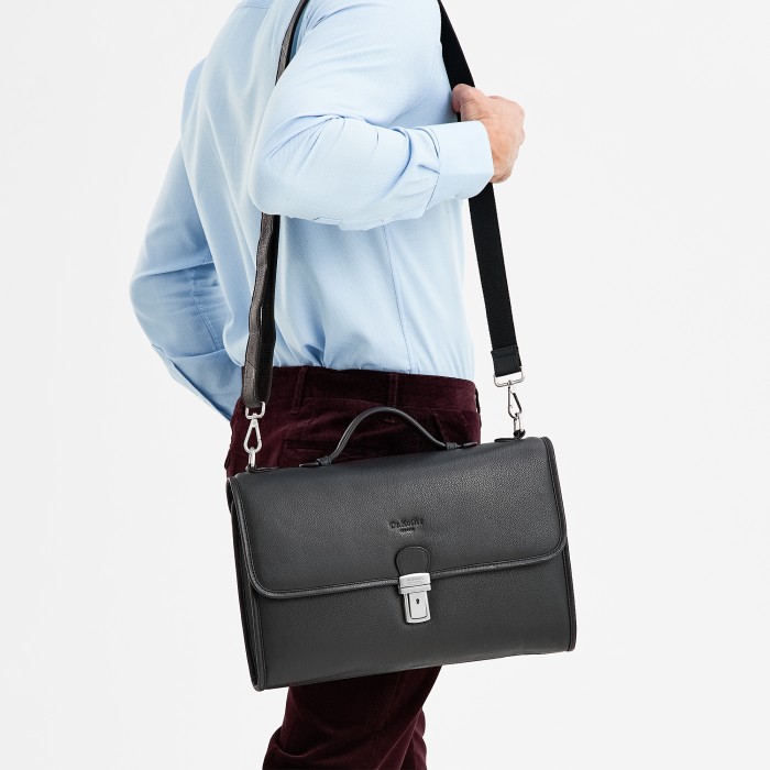 b393172-260-04 портфель по цене 33600 руб вид справа