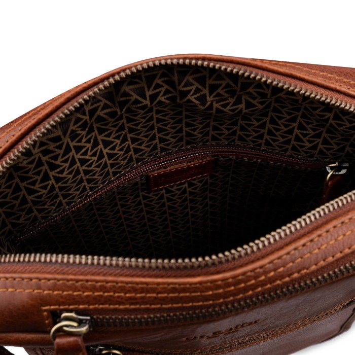 b402319-245-05 сумка через плечо из америки вид сбоку