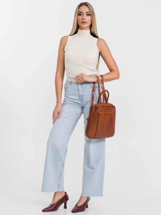 b402383-244-05 рюкзак для взрослого возраста с изнаночной стороны