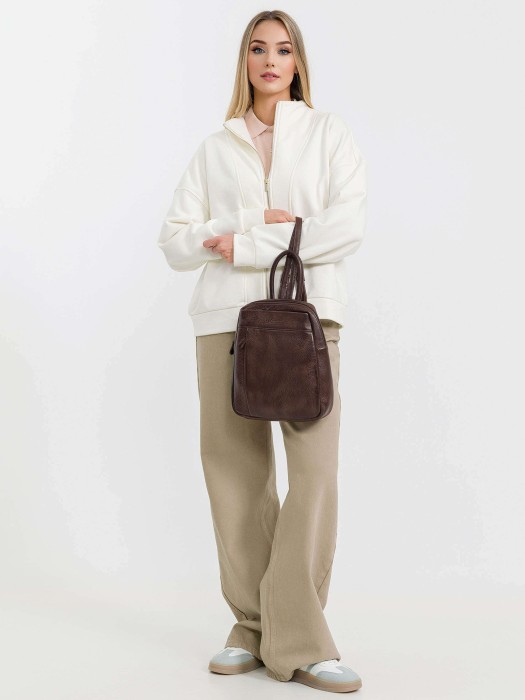 b402383-244-09 рюкзак из кожи спереди