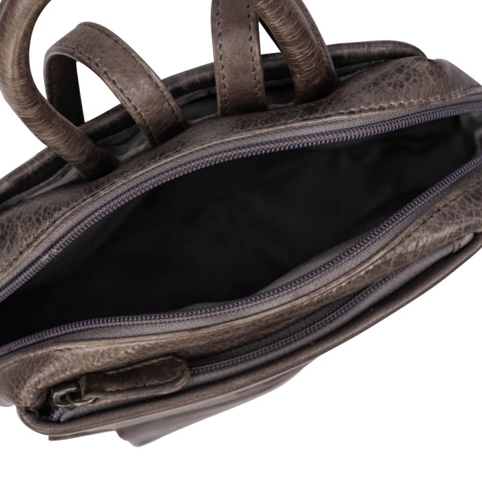 b402383-244-77 рюкзак по цене 26000 руб вид справа