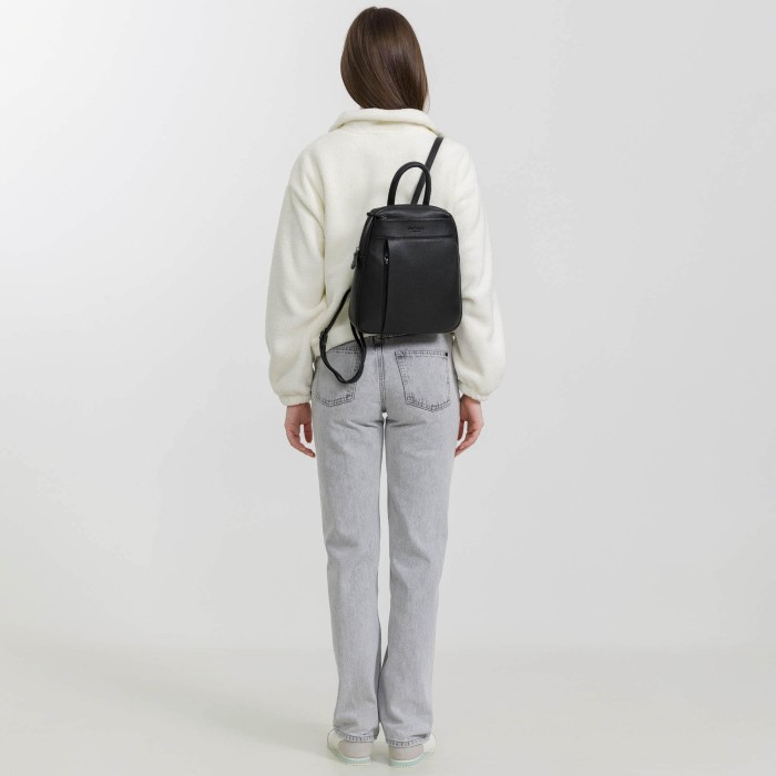 b402383-41-04 рюкзак по цене 26000 руб вид справа