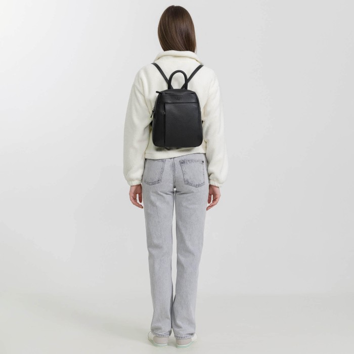 b402383-41-04 рюкзак из америки вид сбоку