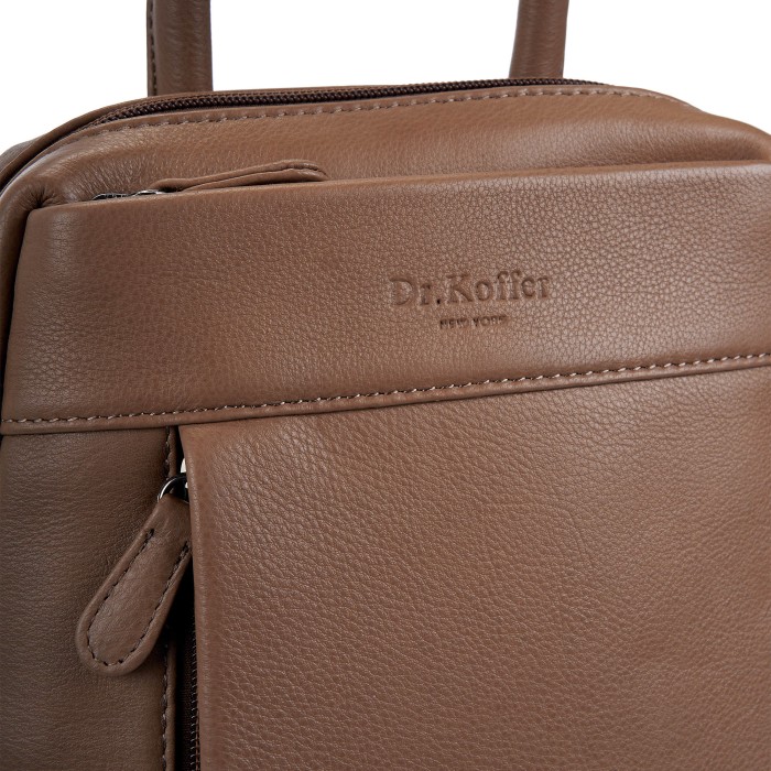 b402383-41-61 рюкзак по цене 26000 руб вид справа