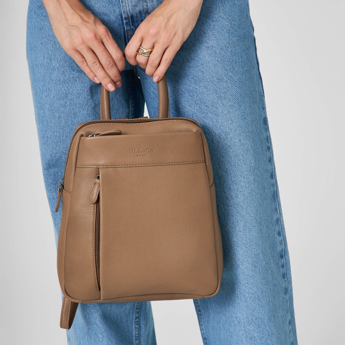 b402383-41-61 рюкзак для взрослого возраста с изнаночной стороны