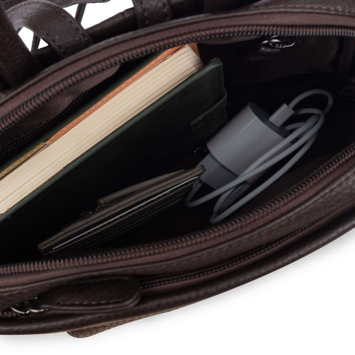 b402383-43-09 рюкзак из америки вид сбоку