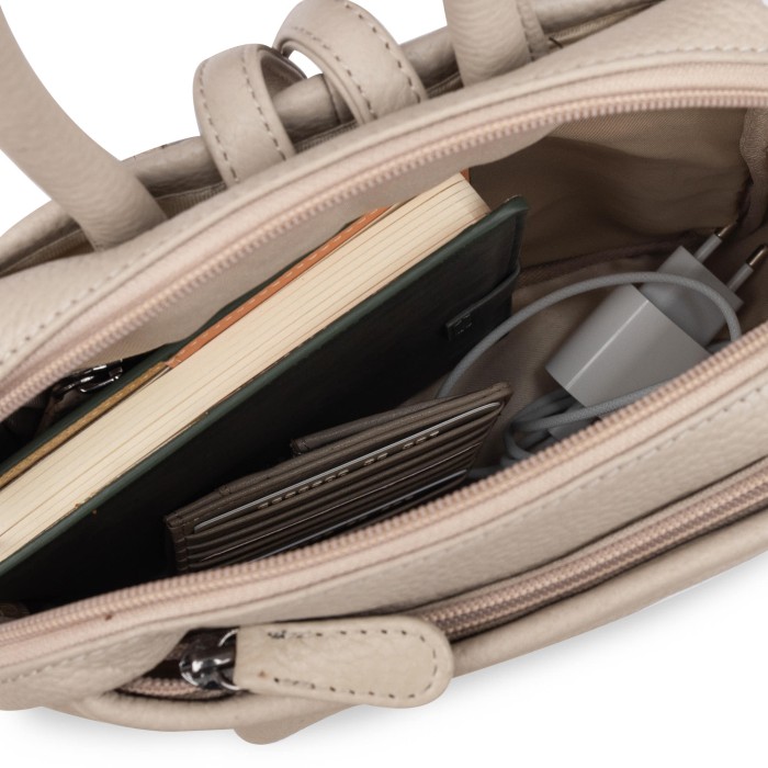 b402383-43-62 рюкзак из америки вид сбоку