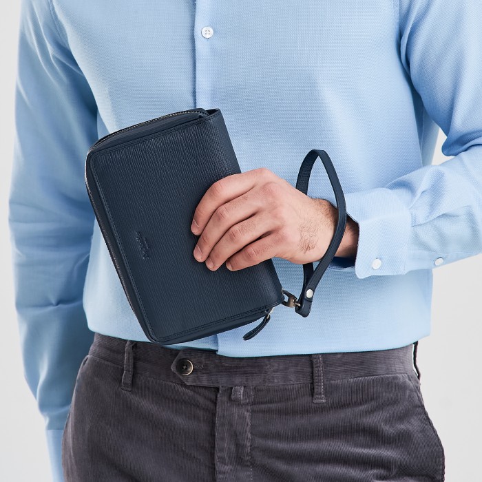 b402386-124-60 сумка-визитка по цене 19600 руб вид справа